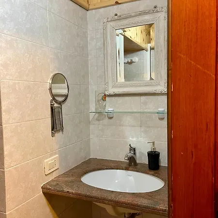 Natura La Taverna Dei 3 Porcellini Chalet
