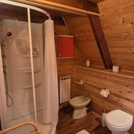 Natura La Taverna Dei 3 Porcellini Chalet Cavaliere (Cosenza)