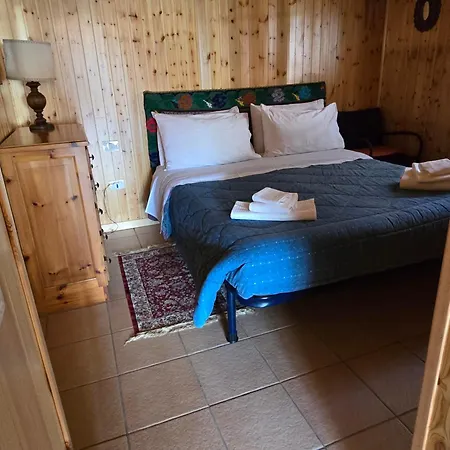 Natura La Taverna Dei 3 Porcellini Chalet