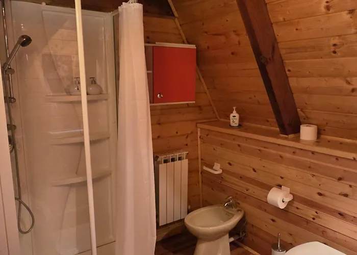 Natura La Taverna Dei 3 Porcellini 木屋 Cavaliere (Cosenza)