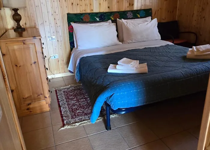 Natura La Taverna Dei 3 Porcellini 木屋